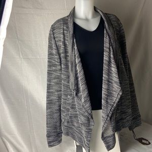 Knox Rose women’s black, and white tweed jacket, sweater  Size xxL